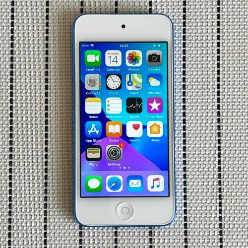 Apple iPod Touch 6TH Gen Blue 32GB (1 Month Warranty)