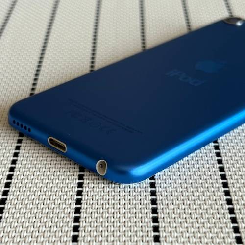 Apple iPod Touch 6TH Gen Blue 32GB (1 Month Warranty)