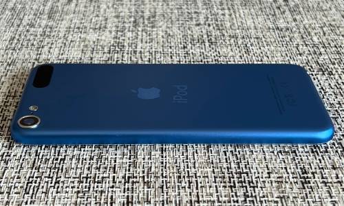 Apple iPod Touch 6TH Gen Blue 32GB (1 Month Warranty)