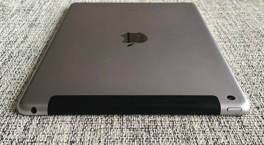 Apple iPad 6th Gen Space Grey 128GB Cellular (3 Month Warranty)