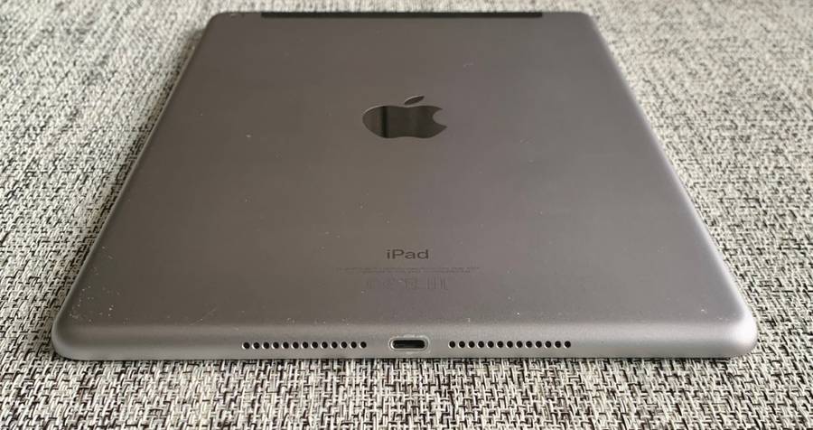 Apple iPad 6th Gen Space Grey 128GB Cellular (3 Month Warranty)
