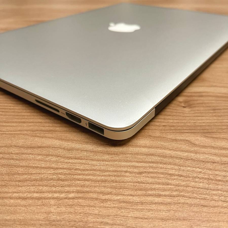 Apple MacBook Pro 15 Inch Retina 2012 | PARTS ONLY | READ AD!