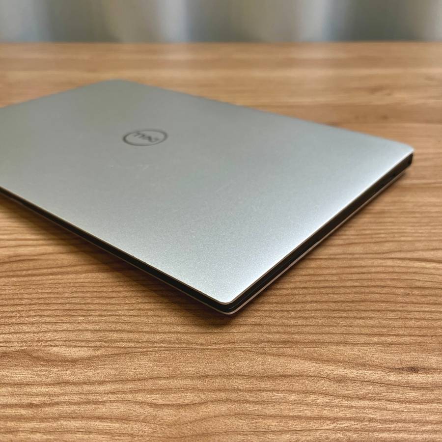 Dell XPS 13 9370 UltraBook | Intel Core i5 | 256GB SSD/8GB RAM | (3 Month Warranty)
