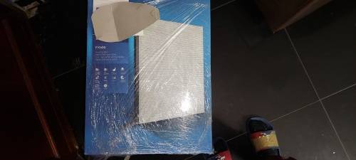 Brand New Philips 1000 Series Air Purifier and extra Hepa filter