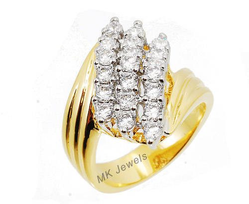 STUNNING Cluster Genuine Swarovski crystal 18ct GP Ring - Size 7