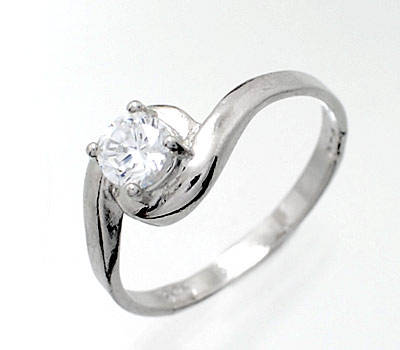 Dainty Sterling Silver Simulated Diamond solitaire ring - Size 6