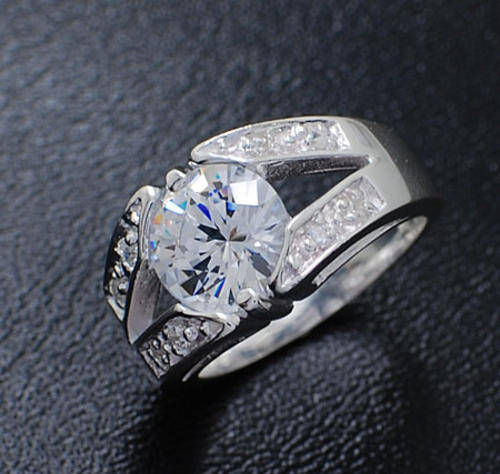 JUST IN !!!! Gorgeous 4ct SOLID Sterling Silver Dress Ring - Size 7