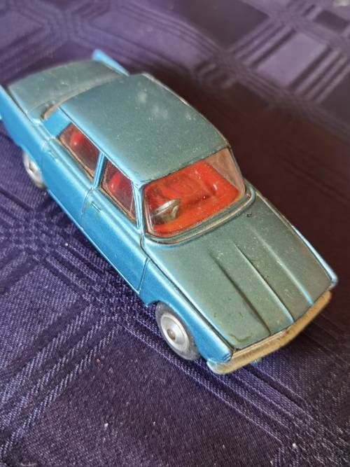 Corgi 252 Rover 2000  Excellent condition. Not Dinky or matchbox