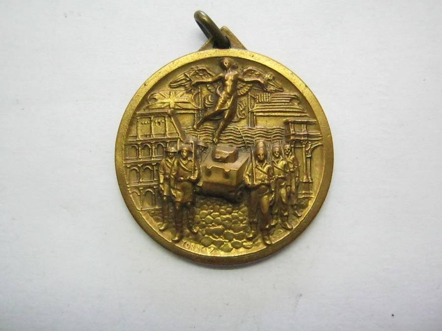 WW 2 Medallion.