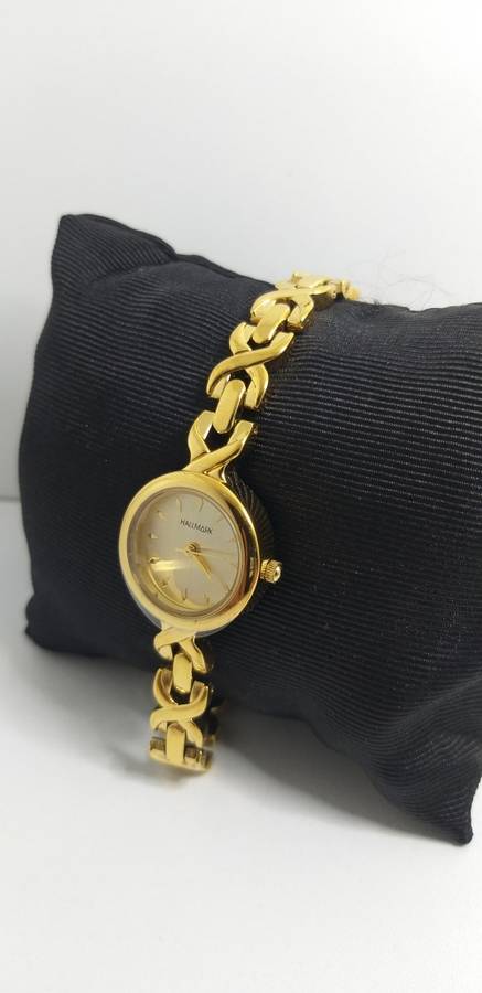 Hallmark ladies wrist watch. Good working condition