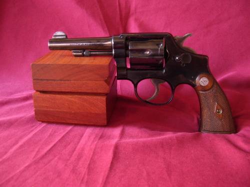 DEACTIVATED!!! Smith & Wesson .38 CTG. Beautiful Collectors Revolver. Crazy R1 Start!!!