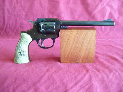 DEACTIVATED !!! HR .22LR Mod 922 Revolver .Beautiful And Unique Collectors Item. Crazy R1 Start!!