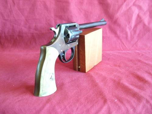 DEACTIVATED !!! HR .22LR Mod 922 Revolver .Beautiful And Unique Collectors Item. Crazy R1 Start!!