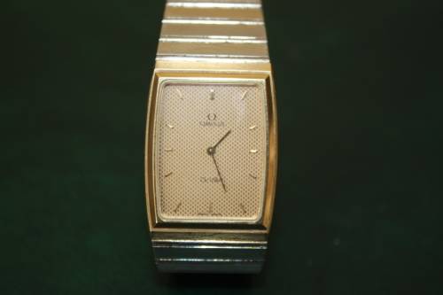 Omega De Ville Swiss Made to tone 22 mic Gold filled Case s/s Omega Strap Spotless