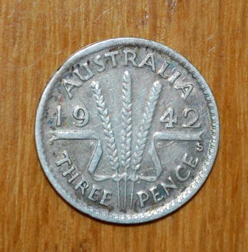` Australian 1942S Three Pence `