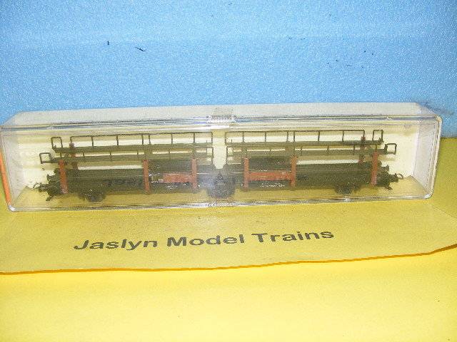 Trix HO Car Carrier (Boxed) - Metal.