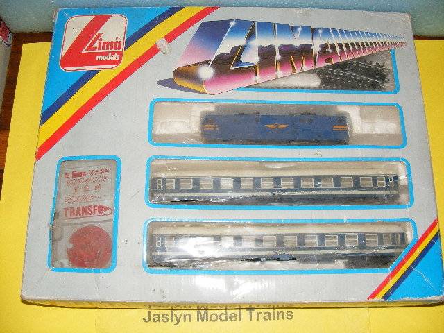 Lima HO SAR/ SAS Blue Train Set (Boxed)