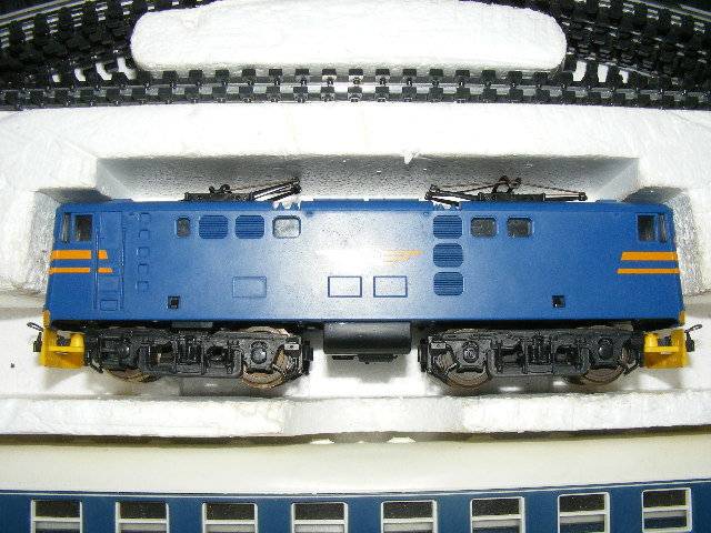Lima HO SAR/ SAS Blue Train Set (Boxed)