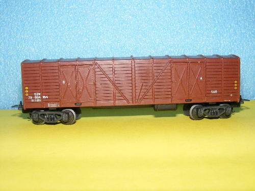 Lima HO SAR/SAS Brown Box Wagon