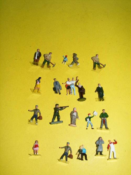 HO Figures X 20