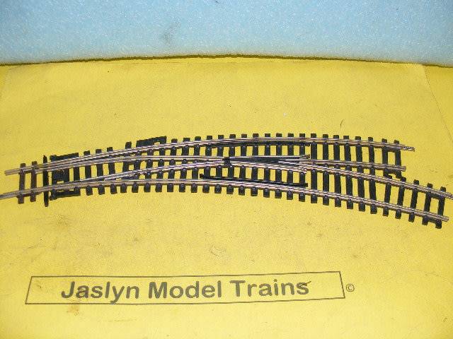 Hornby OO RH Curved Manual Point,