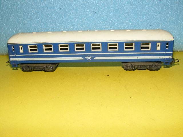 Lima HO SAR/ SAS Junior Blue Train Coach,