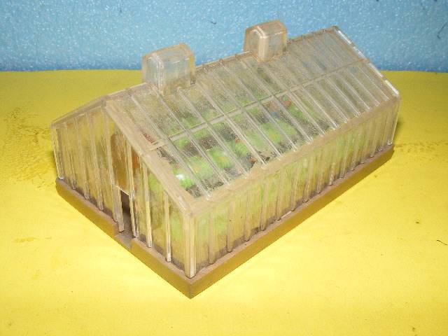 HO Greenhouse