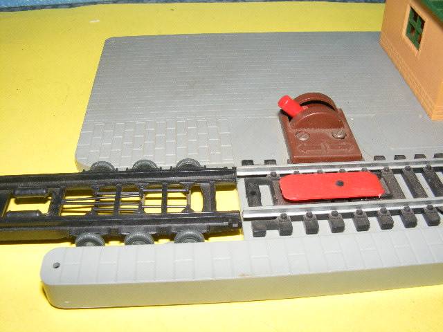 Lima HO Rolling Stock Loader,