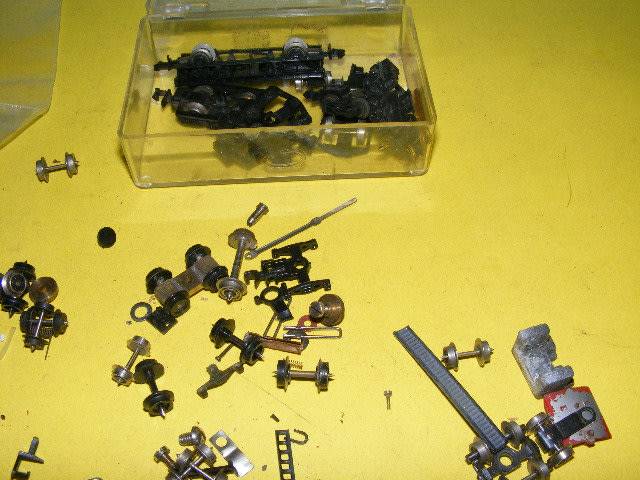 N Gauge - Job Lot Spares,