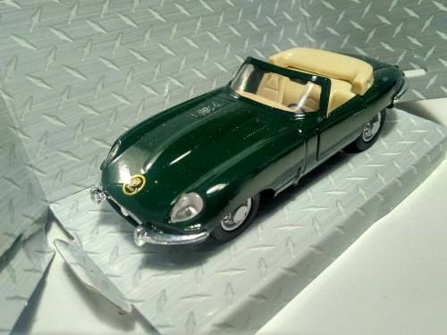 MAISTO JAGUAR E TYPE