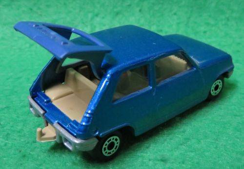 **MATCHBOX LESNEY No.21**RENAULT 5TL**METAL BASE**NEAR MINT CONDITION/EXCELLENT - NO BOX**1978**
