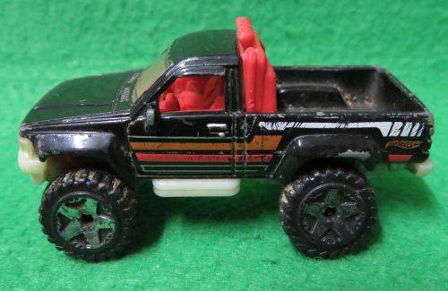 **HOTWHEELS**1987 TOYOTA**2011**