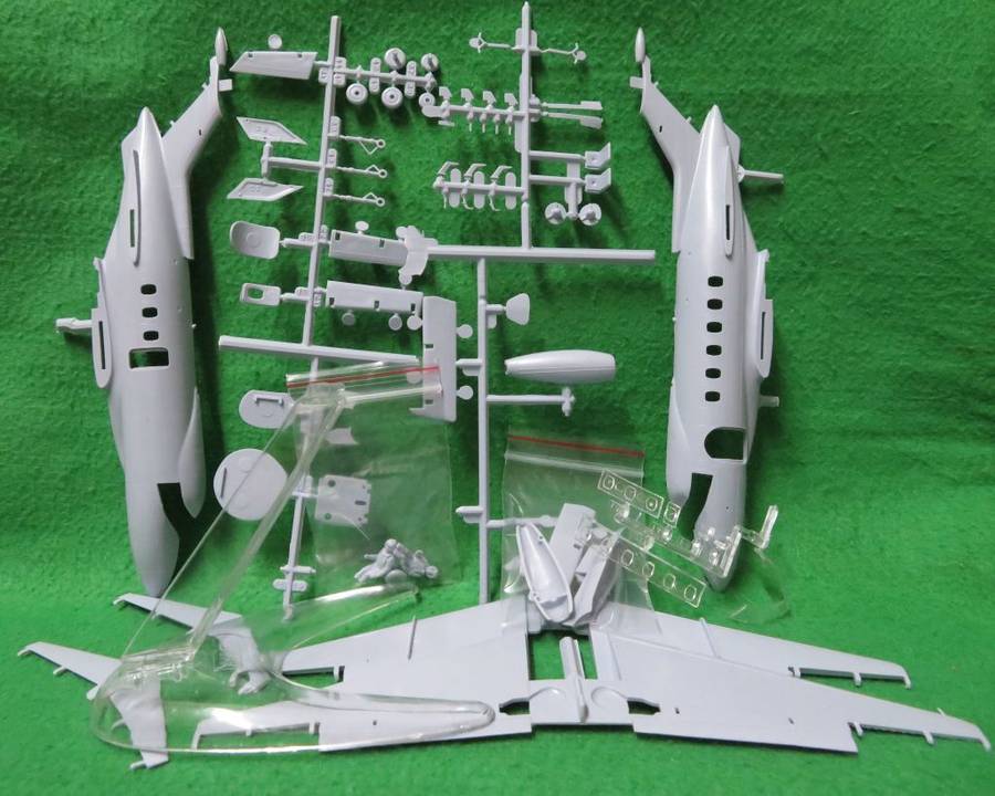 **AIRFIX**MODEL KIT**H.S. DOMINIE T. Mk I**VINTAGE**1/72**LENGTH +- 20CM**