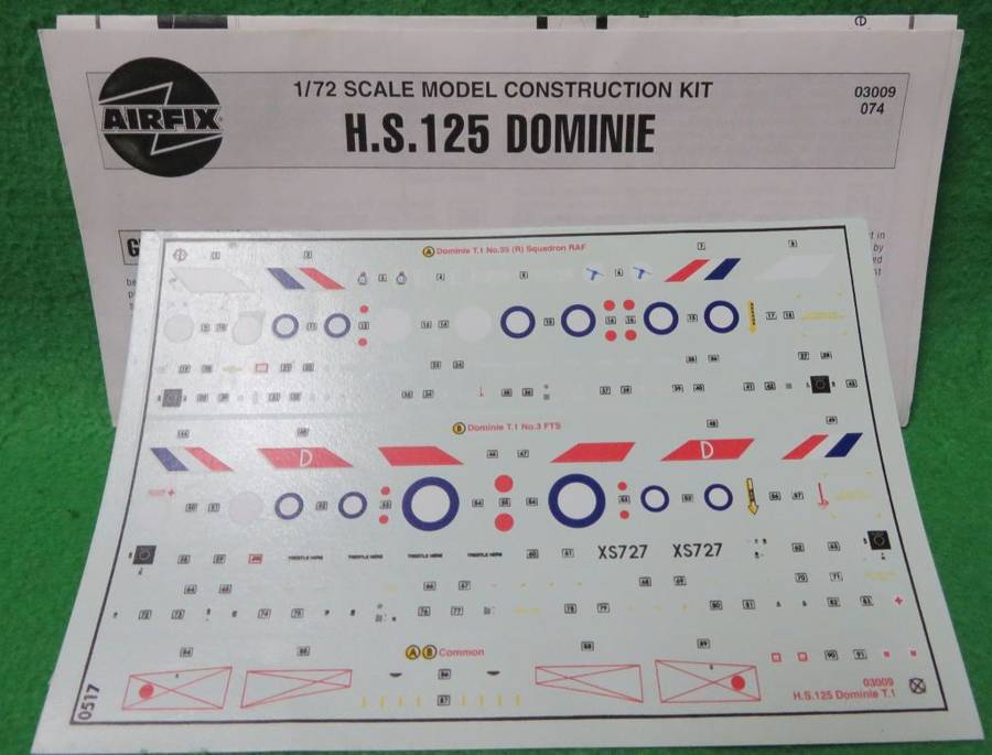 **AIRFIX**MODEL KIT**H.S. DOMINIE T. Mk I**VINTAGE**1/72**LENGTH +- 20CM**