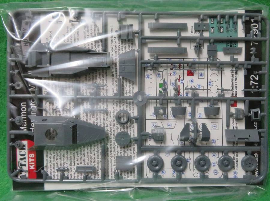 **ATTACK KITS**MODEL KIT**MARMON HERRINGTON Mk. II MFF**VINTAGE**1/72**LENGTH +-7.5CM**