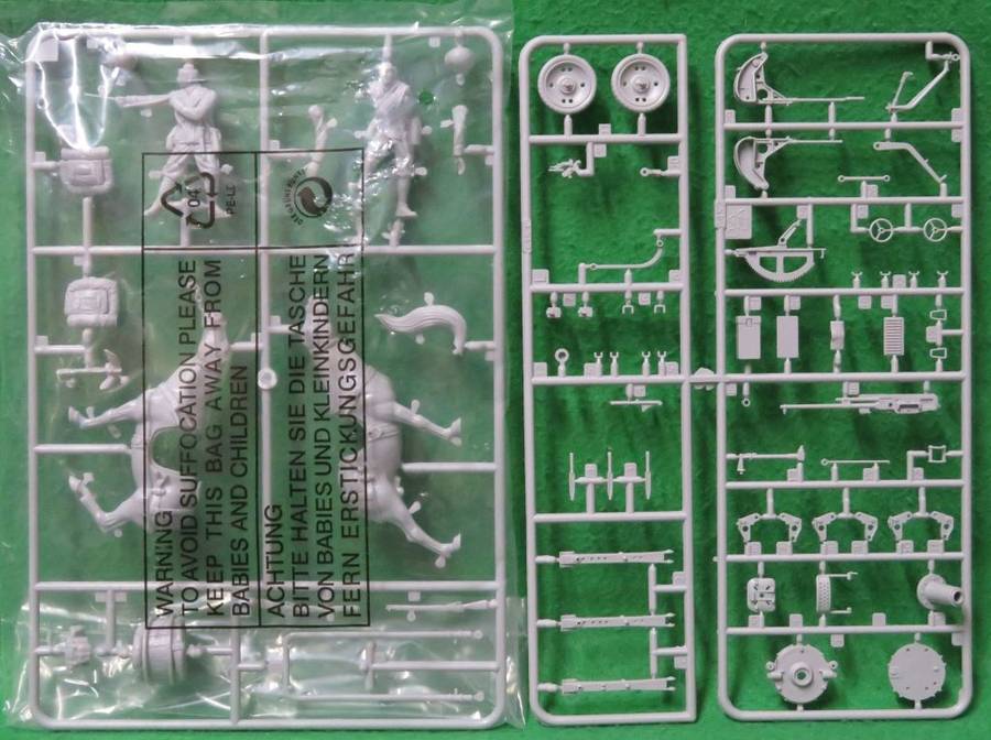 **Italeri**Model kit**Horse Drawn Breda 20/65 mod. 35**Vintage**1/35**With 3 figures**