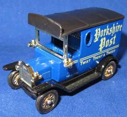 ***M0DEL T VAN***YORKSHIRE POST***WITH FIGURINES***LLEDO***BOXED 1983***DAYS GONE***