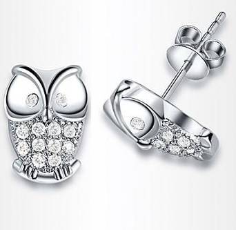 *FREE SHIPPING* High quality 18K RGP white gold cute Owl earrings with Austrian crystals