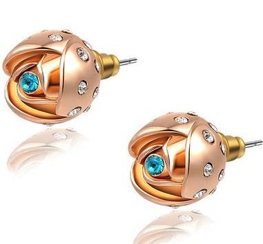 *Local Stock* High quality 18K RGP blue crystal ladies rose bud studs, adorned with crystals