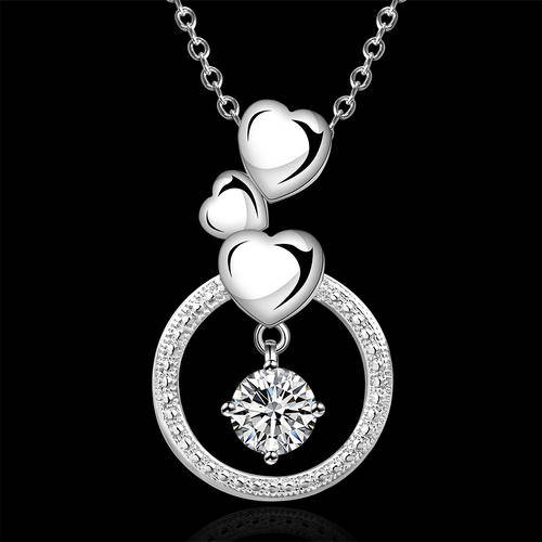New 925 Sterling silver filled delicate heart pendant with Crystal detail and FREE chain included
