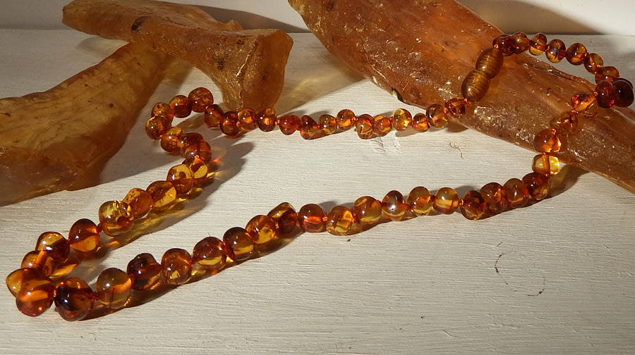 Genuine 48 cm Amber Necklace - Ref. A1-3C Light Cognac colour