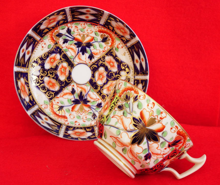 Georgian Porcelain Tea Cup and Saucer Davenport-type Imari design Circa 1810-1820 Ref.C-70