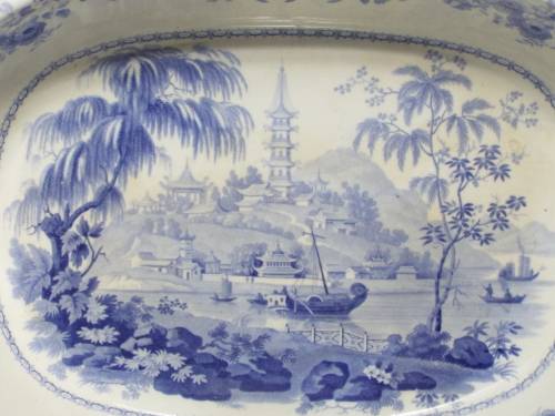 Antique Serving Dish, Mintons Chinese Marine pattern Circa 1830. Ref. B-31