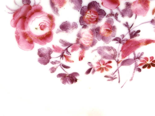 Chinese Famille Rose (Quin Dynasty) Porcelain Plate. Circa 1750-1780. Ref. P/96