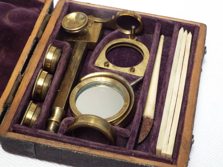 A rare Ellis Aquatic type botanical field microscope circa 1780-1810. Ref.MA/37