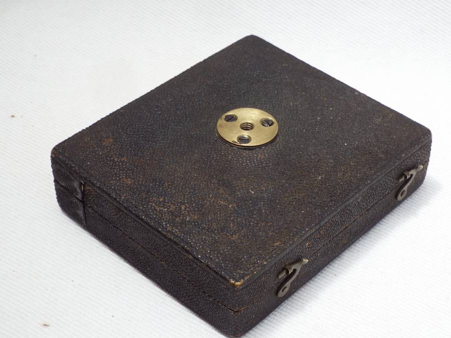 A rare Ellis Aquatic type botanical field microscope circa 1780-1810. Ref.MA/37
