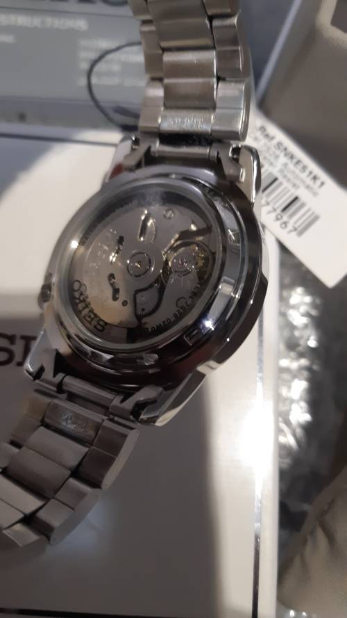BRAND NEW SEIKO AUTOMATIC MENS WATCH !!! R1 NO RESERVE !!!