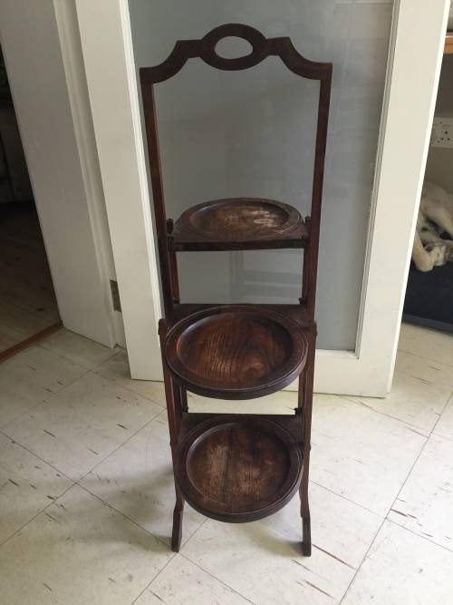 CAKE STAND / DUMBWAITER