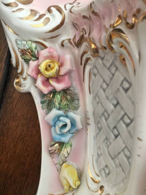 capodimonte wall scone