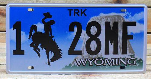 TRK Wyoming - Vintage Style ( number plate )